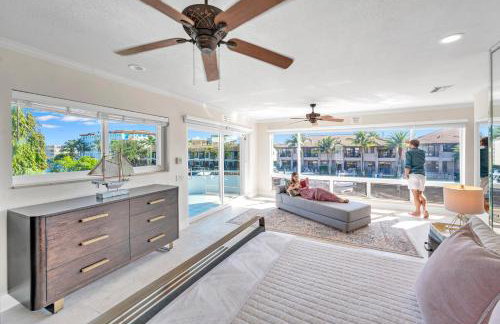 Two-floor Suite Heated pool Dock Access Quiet Neighborhood SaltAire One RESlDENCES - Foto 4