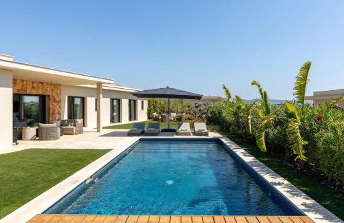Faro Luxury Home with Heated Pool and Garden - Foto 1