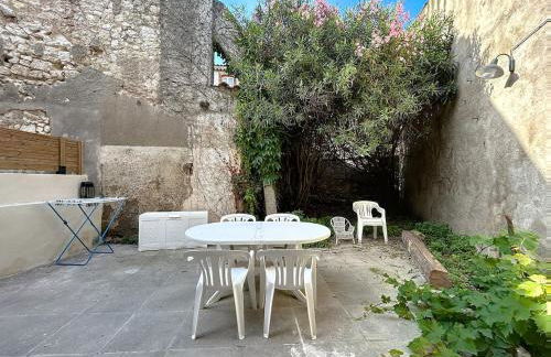 Le Rousseau - Comfortable apartment - Wi-Fi - Foto 5