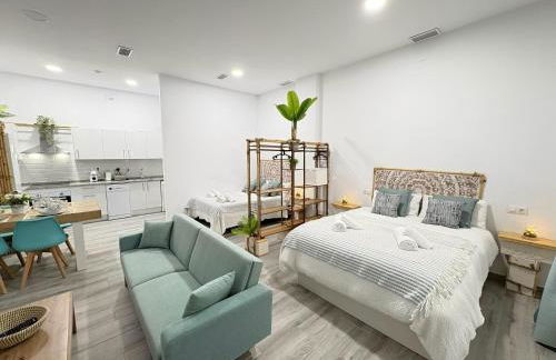 Refugio del Madroño - Estudio Moderno en Málaga - Foto 2