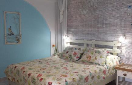 Dimitra's Sea-Crafts Boutique Studios - Photo 51