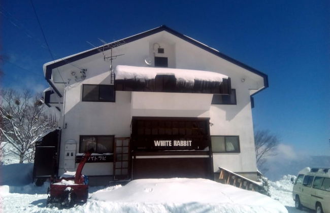 Rental Lodge WHITE RABBIT Madarao kogen Cottage RABBIT - Photo 31