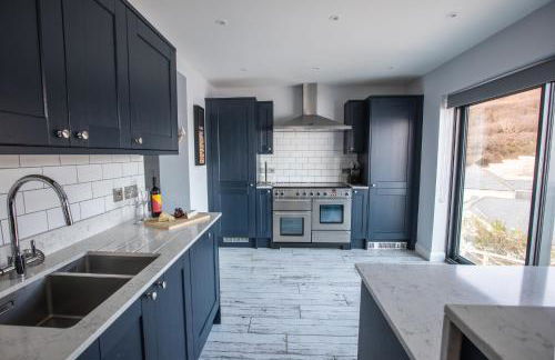 UPPER BEACH HOUSE - Photo 43