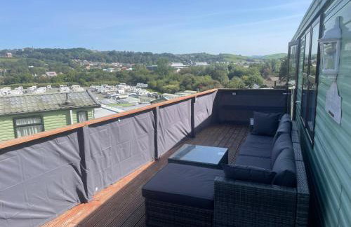 2 Bed Caravan - Sleeps 6 - Pets - Pool - Parking - Foto 8