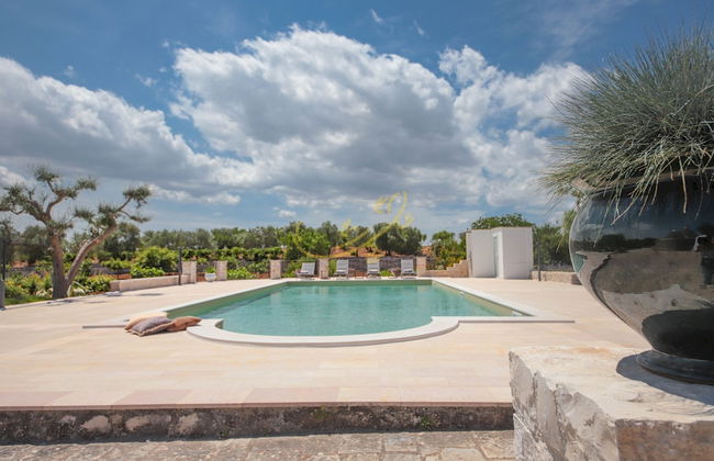 TD Trulli Benedetta w Pool in Peaceful Nature - Foto 2
