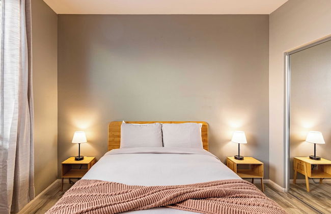 Luxe Indio Stay w/ Pool, Tiki Bar & Fire Pit Near Coachella Longfellow - Foto 13