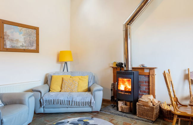 Auchingoul Cottage - Photo 6