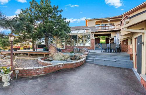 Mountain Top Luxury Red Rocks Hot tub Sauna Views - Photo 69