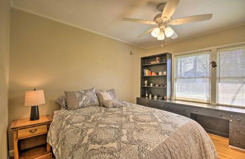 Quiet Lakefront Retreat with Boat Ramp and 2 Docks - Foto 18