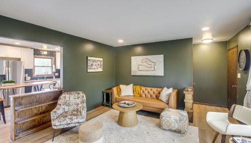 Updated Plymouth Home about 5 Mi to Road America! - Foto 5