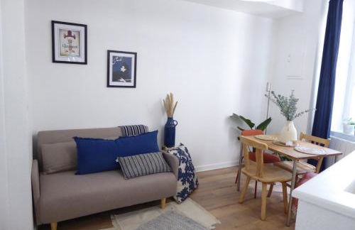 La Maison du Château au calme et centrale - Foto 12