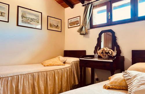 Monteriggioni Castello - Foto 79