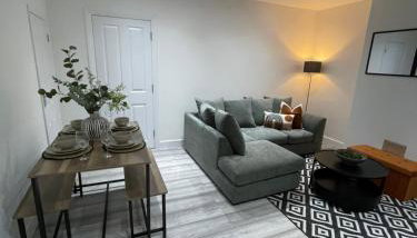 Luxury 3 Bed House - 10 min walk from Dartford Town Centre - Fully Refurbished - Foto 2