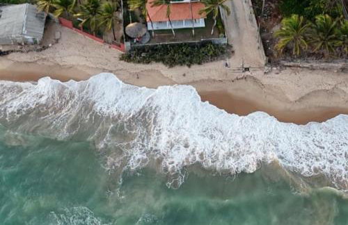 Casa Refúgio do Mar - Pé na areia - Foto 1