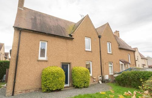 Charming Family House in Rosewell - Pass the Keys - Foto 1