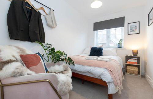 Sleeps 8, off-road parking for 3 cars, pet friendly, welcome hamper - Foto 7