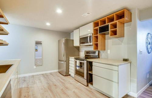 Layton Vacation Rental - Close to Hiking Trails! - Photo 10