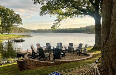 Waterfront 3BR Loft w Dock on Lake of Egypt - Foto 47