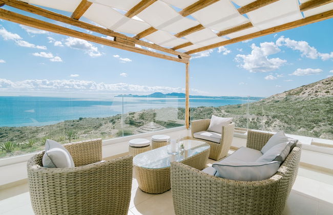 The Three Graces - Photo 56