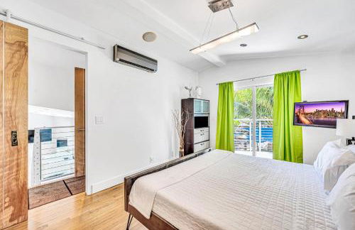 Waterfront Oasis Cascading Pool Views Centrally located Heated Pool Cascade KeyResidences - Foto 38