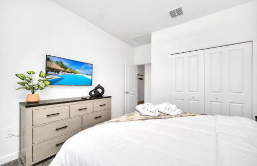 Spacious Villa near Disney w/Pool ,Game room - Foto 48