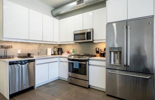 Dharma Home Suites Hoboken at Novia - Foto 36