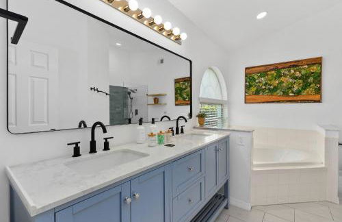 [Popular Illusion Home] •Waterfront Private Pool - Foto 10