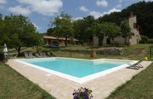 SCAPPO IN UMBRIA,Casale Vallenera - Foto 1