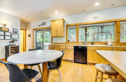 Cle Elum Lake Home with Hot Tub and Mountain Views - Foto 10