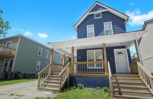 Chic Vinewood Home King Plus 2 Queens - Foto 15