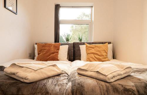 Cosy 2 Bedroom Apartment - Free Parking, Fast WiFi and Smart TV by Tejza Property - Foto 8