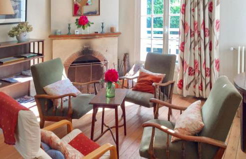 Amazing Home In Sainte-Marguerite-Sur- - Foto 4