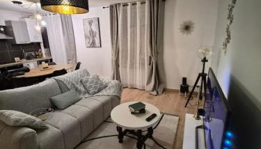 T3 hypercentre de Longwy accès direct gare et bus - Foto 5