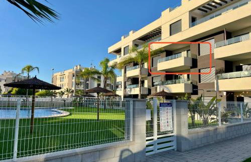 Poolside 2BR apartment Villamartin - Foto 45
