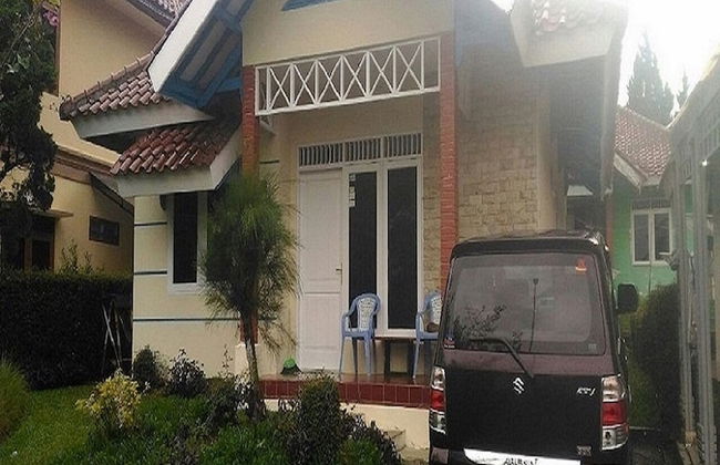 Villa Kota Bunga Violet - Photo 51