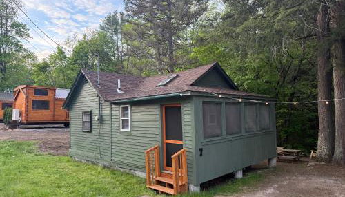 EverHaus Cabin by the Brook - Harvard Brook Cabins - Foto 3