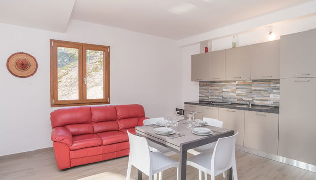 Kitchen / Dining Room