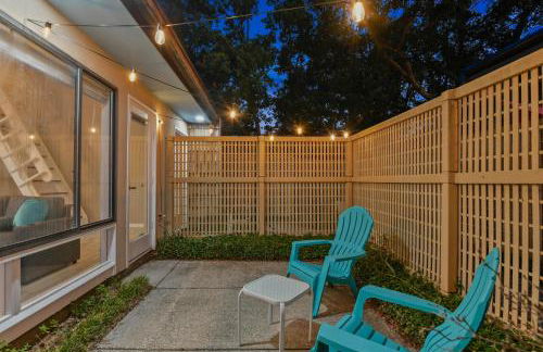 NEW King with Loft Beach Near Gulf - Foto 19