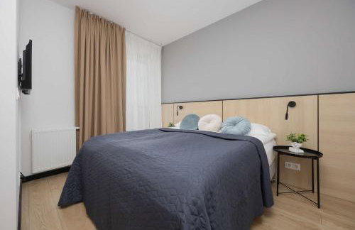 Spacious Studios Zamoyskiego Near PGE with Parking by Noclegi Renters - Foto 1