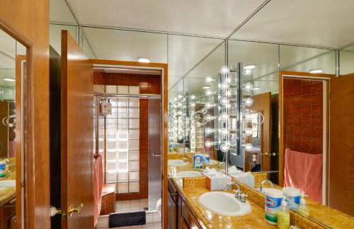 Breezy and Central Monterey Apt with Bay View! - Foto 15