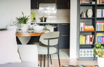 1 BR Flat with Free Parking 10 min to Colliers Wood - Foto 9