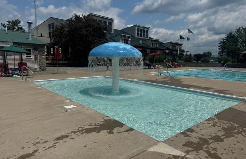 The Flying Dutchman Cottage in amenities filled Masthope community Ski Big Bear - Foto 18