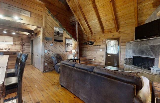 Pop's Perch 2 Bedroom Cabin by RedAwning - Foto 9