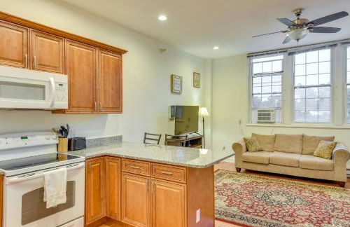 3 Mi to Warren Dunes Sawyer Getaway with Fireplace! - Foto 13