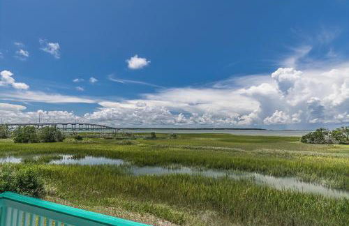 Seaside Bungalow With Million Dollar Views - Foto 32