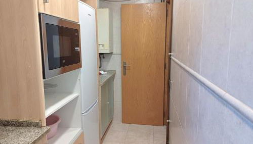 Oasis cerca de Barcelona - Photo 3