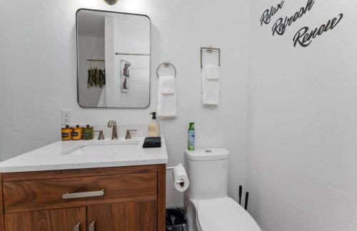 Smart Bungalow: 10-min to UF, Central Location - Foto 29