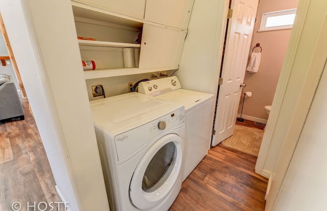 Mtn Dream! Fireplace, Patio & Hot Tub 4BR - Photo 25