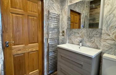 Charming 3-Bedroom House - Foto 4