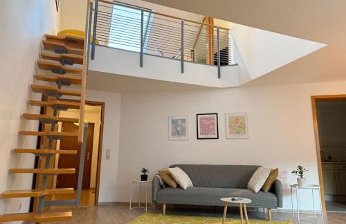 Zentrale, Designer Maisonette Wohnung mit Galerie, Gruppen- und Kinderfreundlich, Smart TV - Foto 23